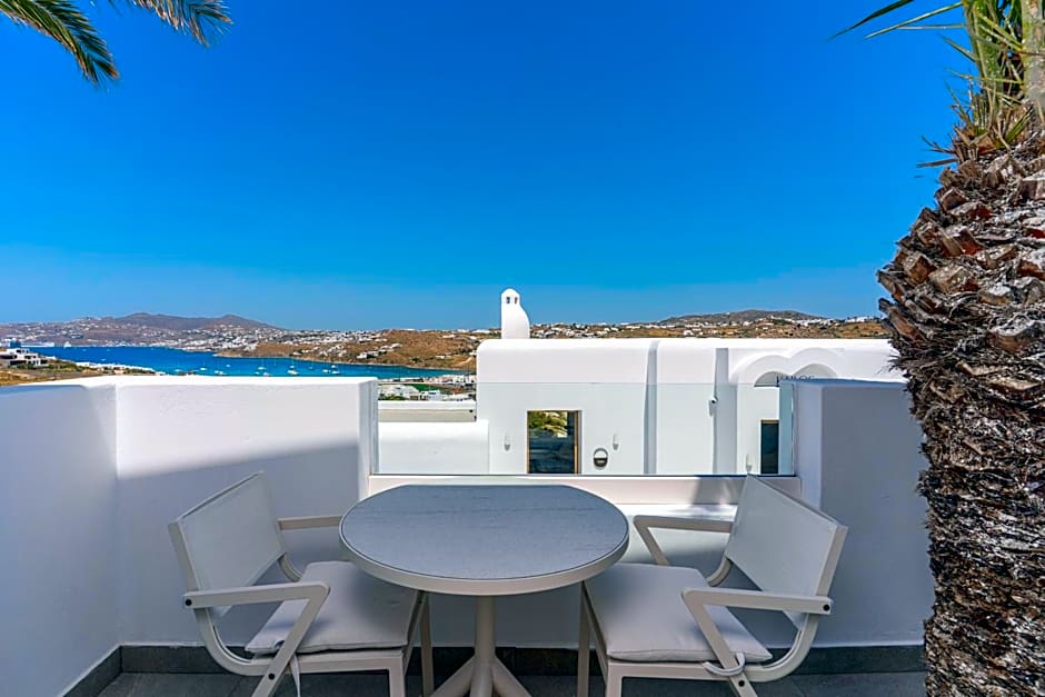 Kallos of Mykonos