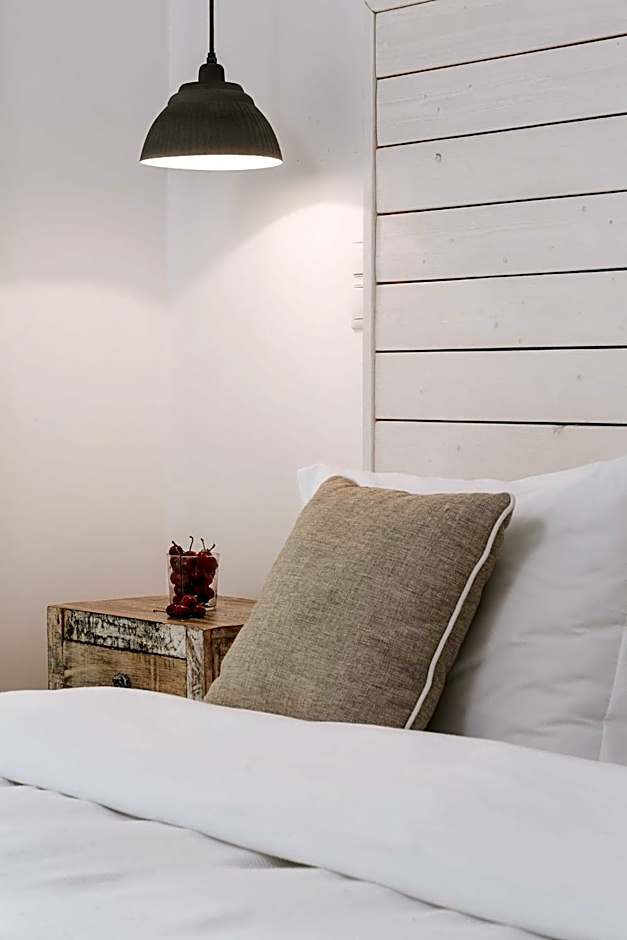 Paradise Design Apartments