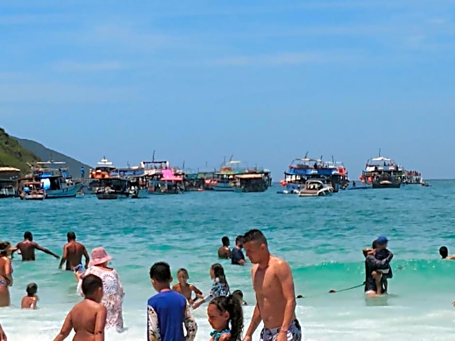 Apartamento no Golden Lake - pé na areia, agua de côco e cervejinha