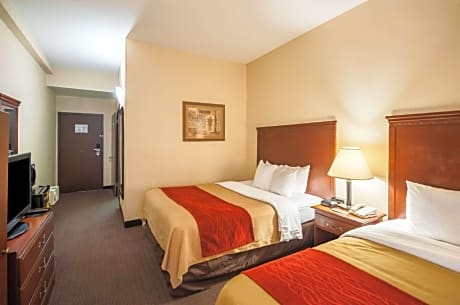 2 Queen Beds, Nonsmoking, Accessible