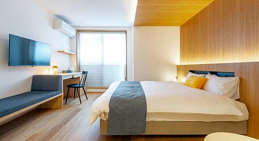 Karasuma Rokujo Hotel