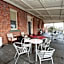 Riverina hotel