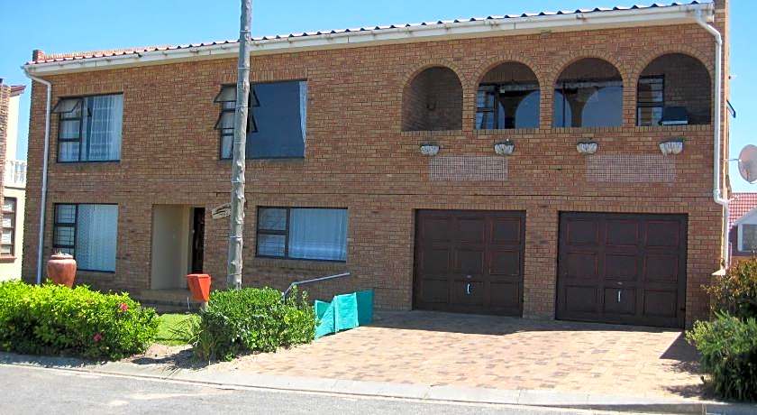 Dolphins View Self-Catering