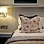 Tithe Barn - Self Check In Hotel