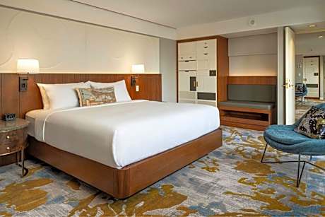 Metropolitan Hotel Vancouver by Marriott