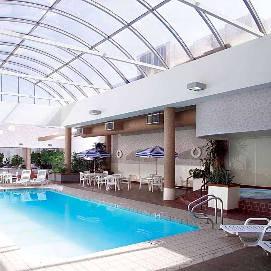 Radisson Hotel Bismarck