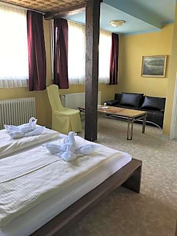 Double Room with Extra Bed
