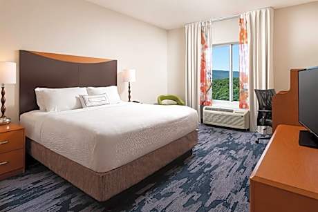 Room, 1 King Bed (Hearing Accessible)