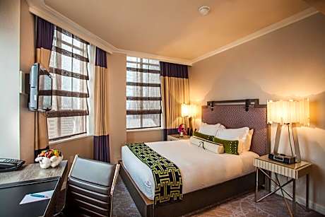 Queen Room