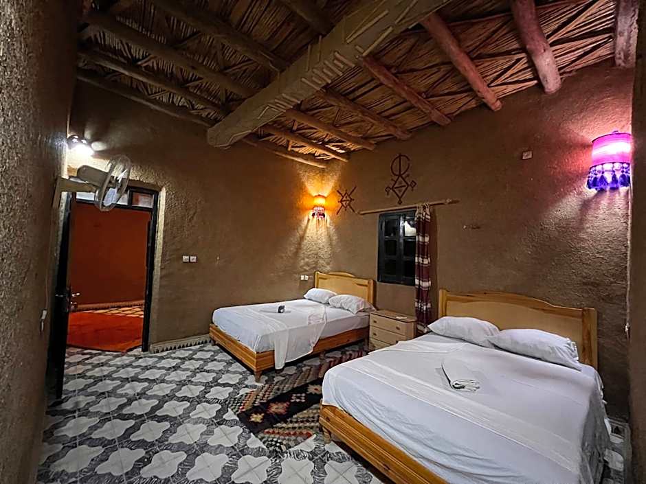 Hotel Camping Les Roses Des Dunes & Piscine