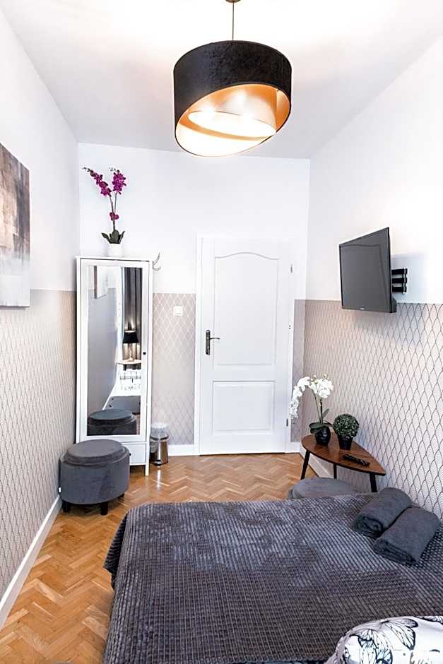 ClickTheFlat Krucza City Center Apart Rooms