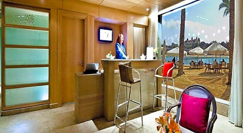 Helnan Royal Palestine 