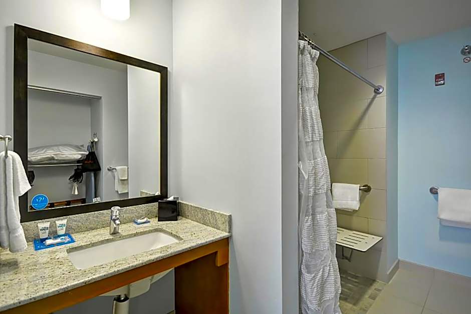 Hyatt House Chicago Warrenville