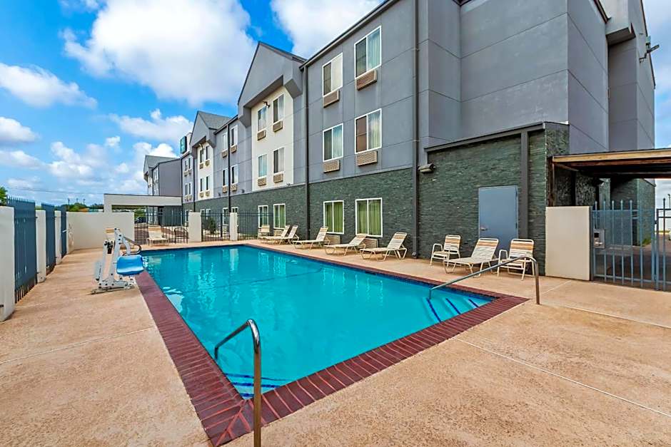 Quality Inn Laredo - Nuevo Laredo