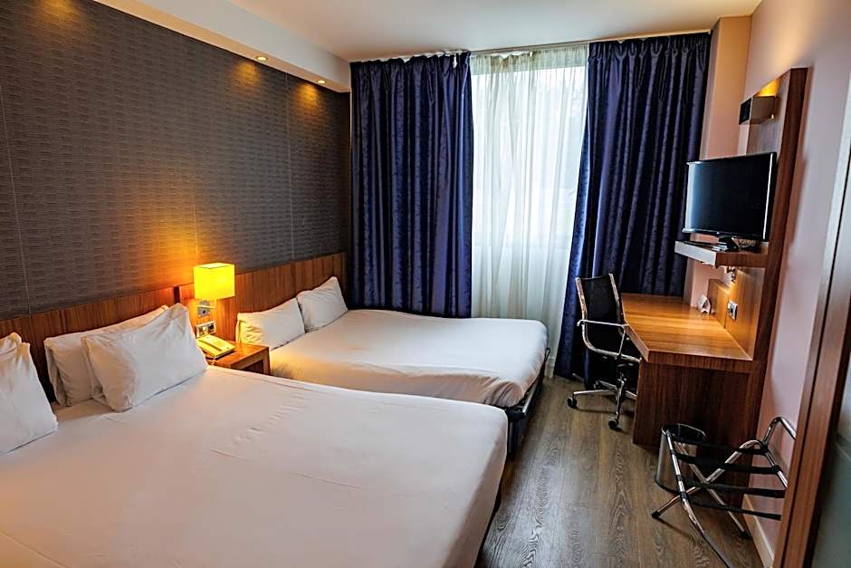 Holiday Inn Express Bilbao By IHG