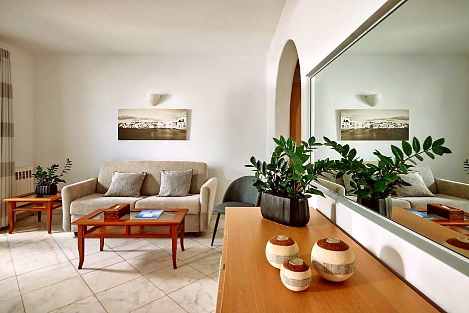 Hotel Adonis