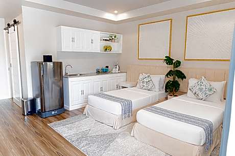 One Bedroom Family Suite
