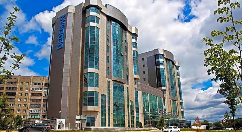 Dedeman Oskemen Tavros Hotel