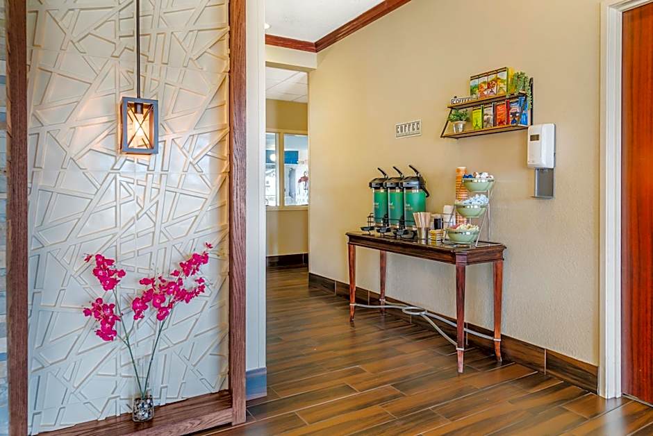 Quality Inn & Suites