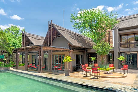 Zebula Boutique Hotel