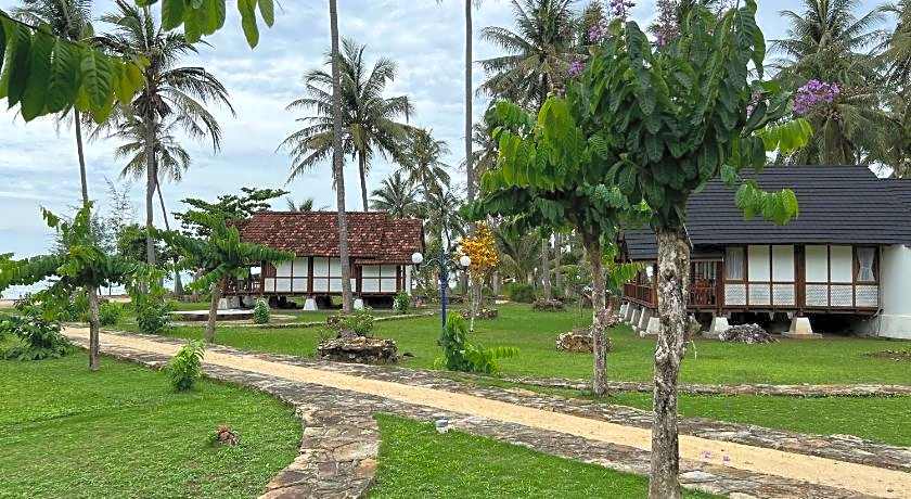 Arys Lagoon Bungalow & Hotel