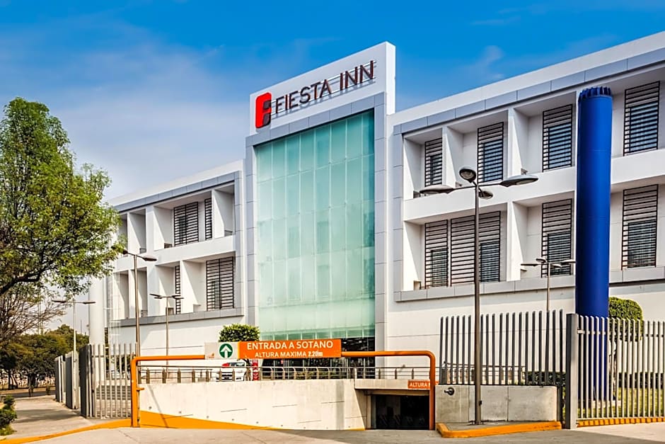 Fiesta Inn Plaza Central