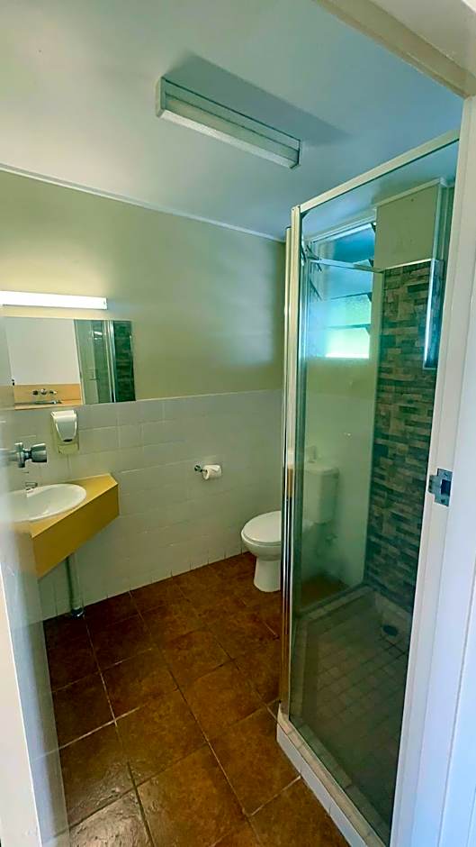 Atherton Motel