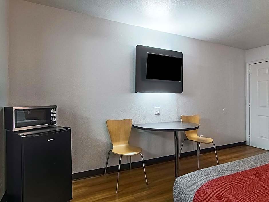 Motel 6 Paris