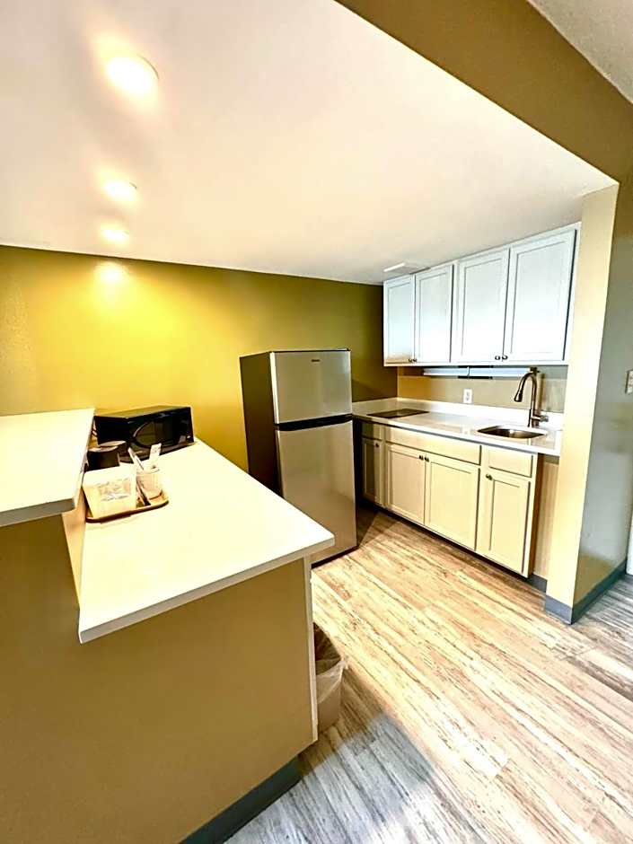 Super 8 Frederick – Frederick, MD