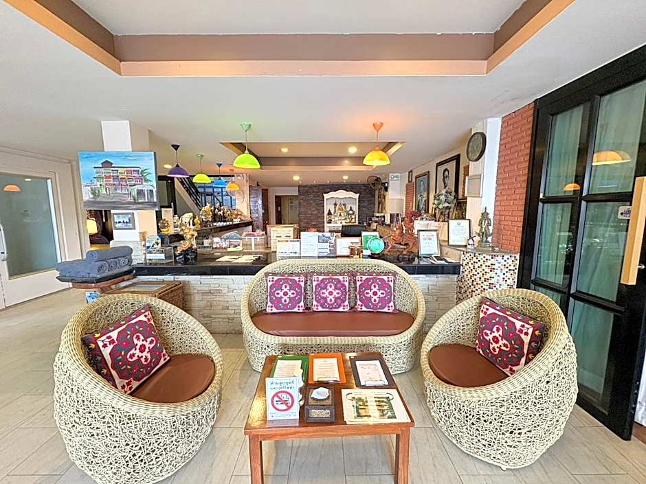 Talay Sai Hotel