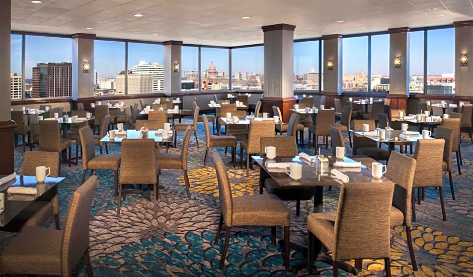 Hilton Garden Inn Austin Downtown-Convention Center