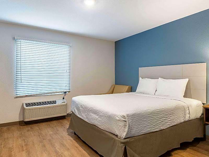 Woodspring Suites Riverside Norco