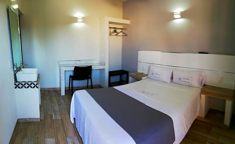 Hotel Gallo Rubio