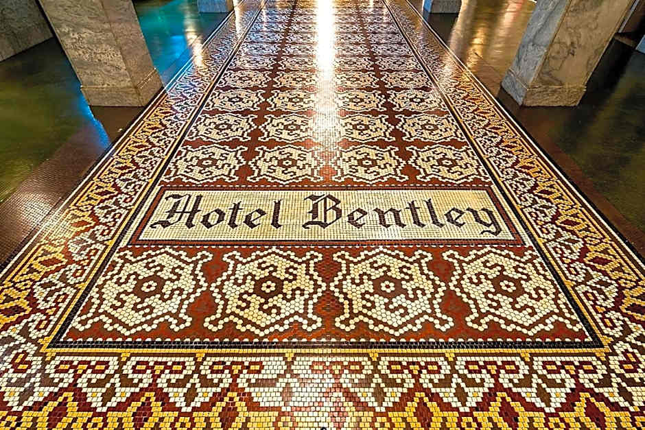 Hotel Bentley