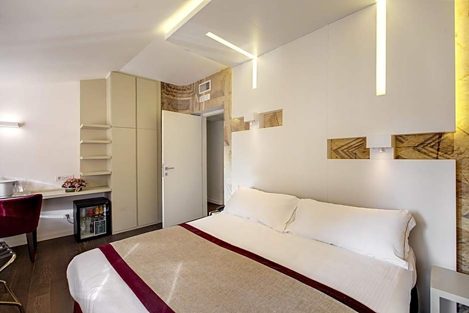 Foto 1 di 1 di 1 Double Bed or 2 Beds, Annex Building