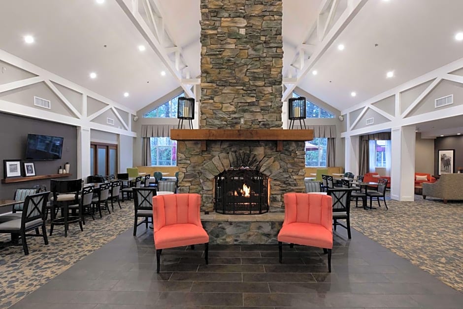 Hampton Inn & Suites Raleigh Cary Lenovo Center