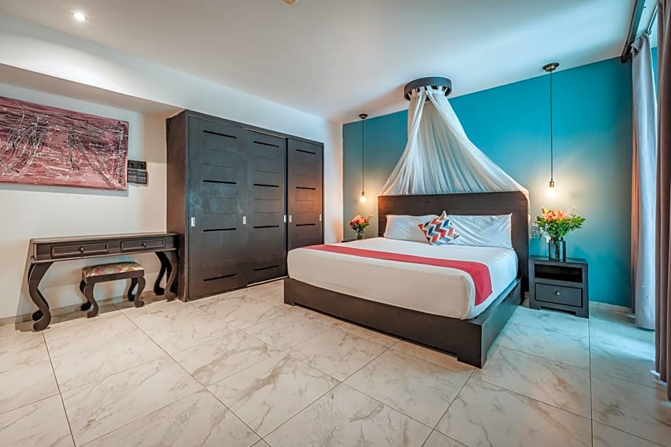 Soho Playa Hotel