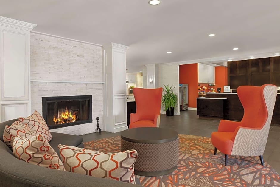 Addison Suites