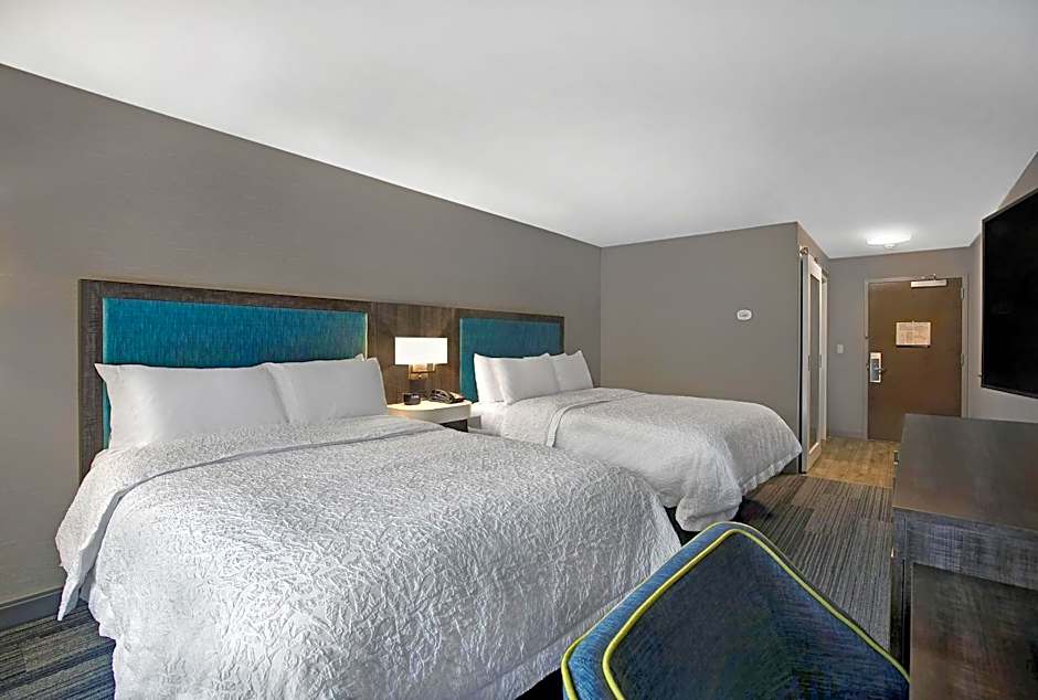 Hampton Inn By Hilton Westfield