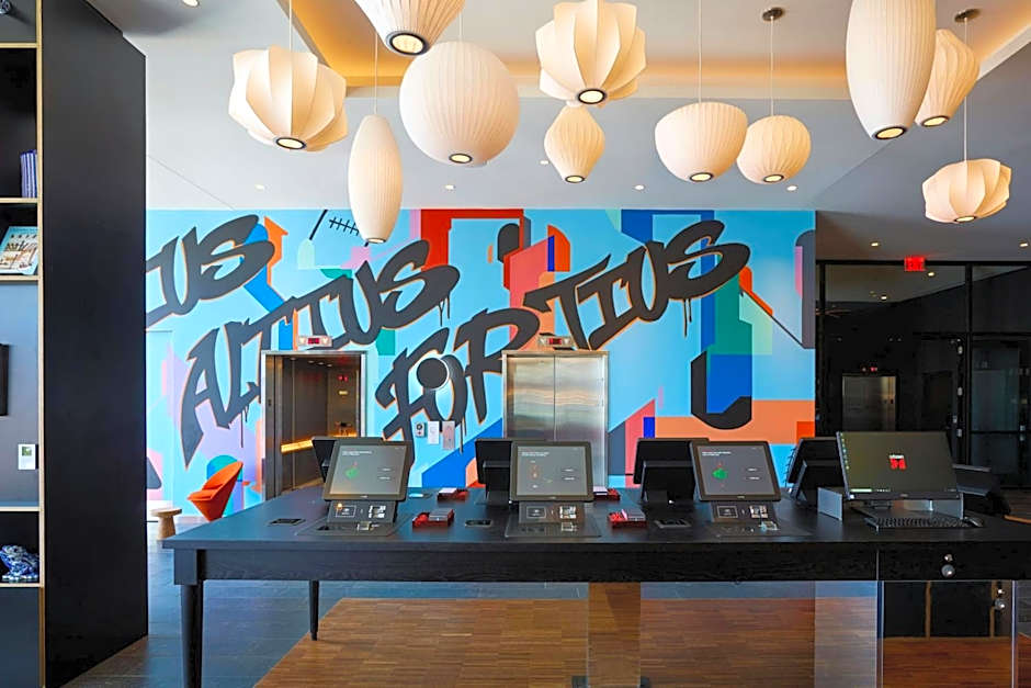 citizenM Boston North Station