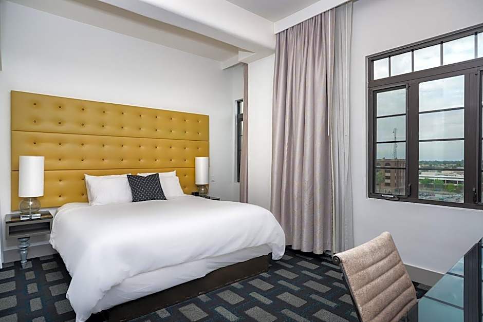 Padre Hotel
