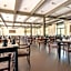 Oak Ray Regency Hotel