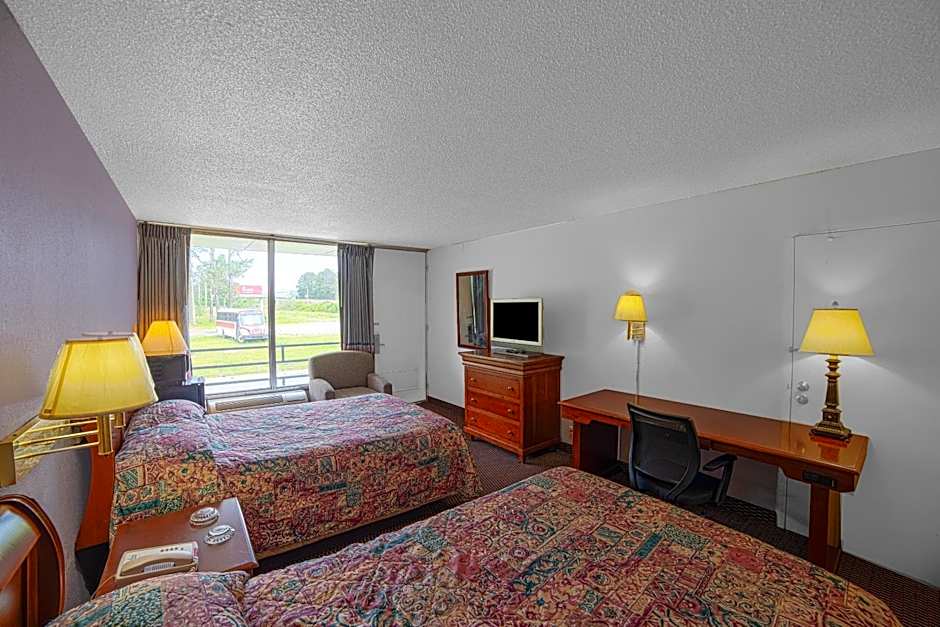 Masters Inn Selma Smithfield I-95 By OYO