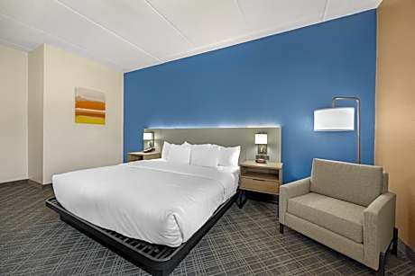 King Room - Accessible/Non-Smoking