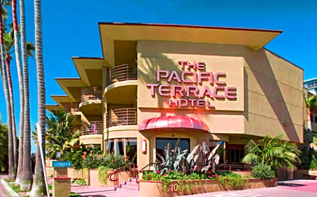 Pacific Terrace Hotel