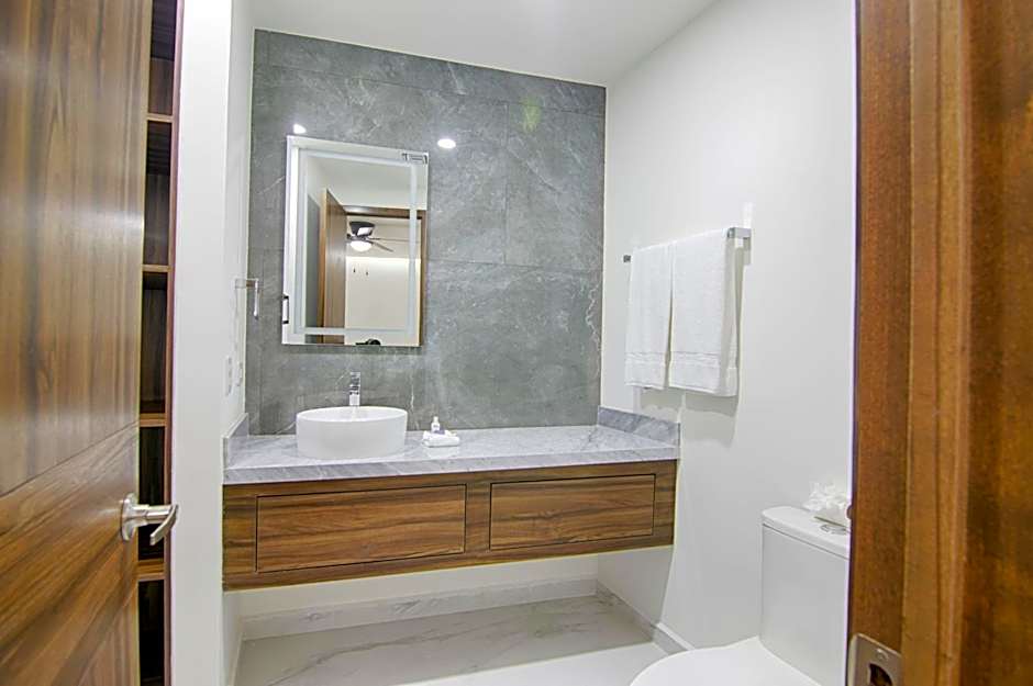 Casa Blanca Golf Villas