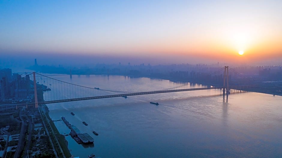 Holiday Inn & Suites Wuhan International Expo By IHG