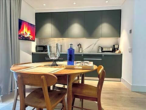 Apartamentos Turísticos La Plaza