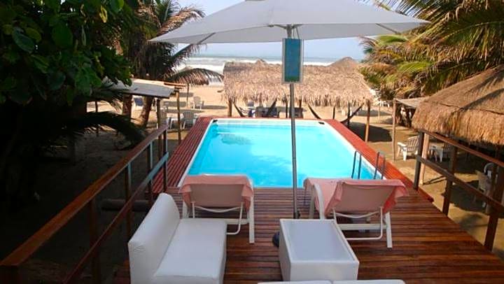 Casa de las Olas Surf & Beach Club