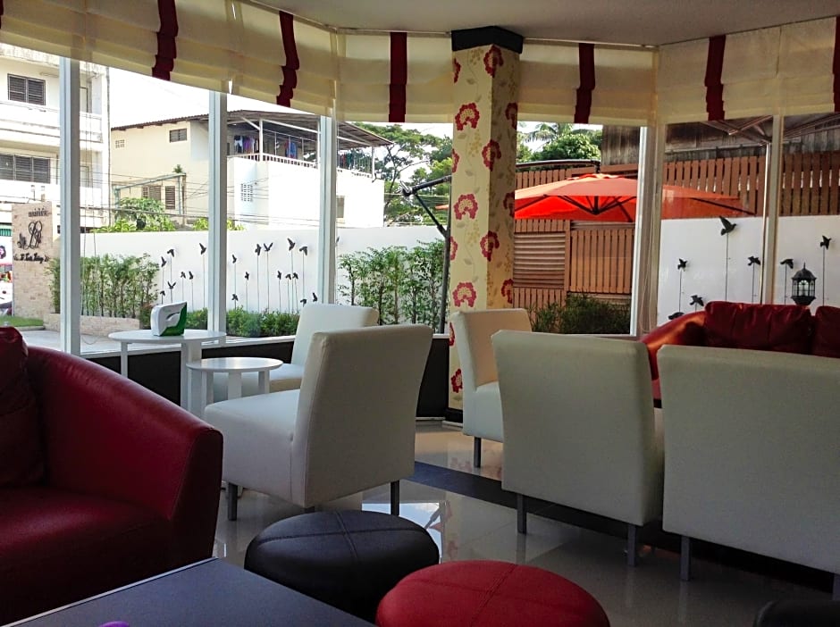 Hotel Le Lerts Living